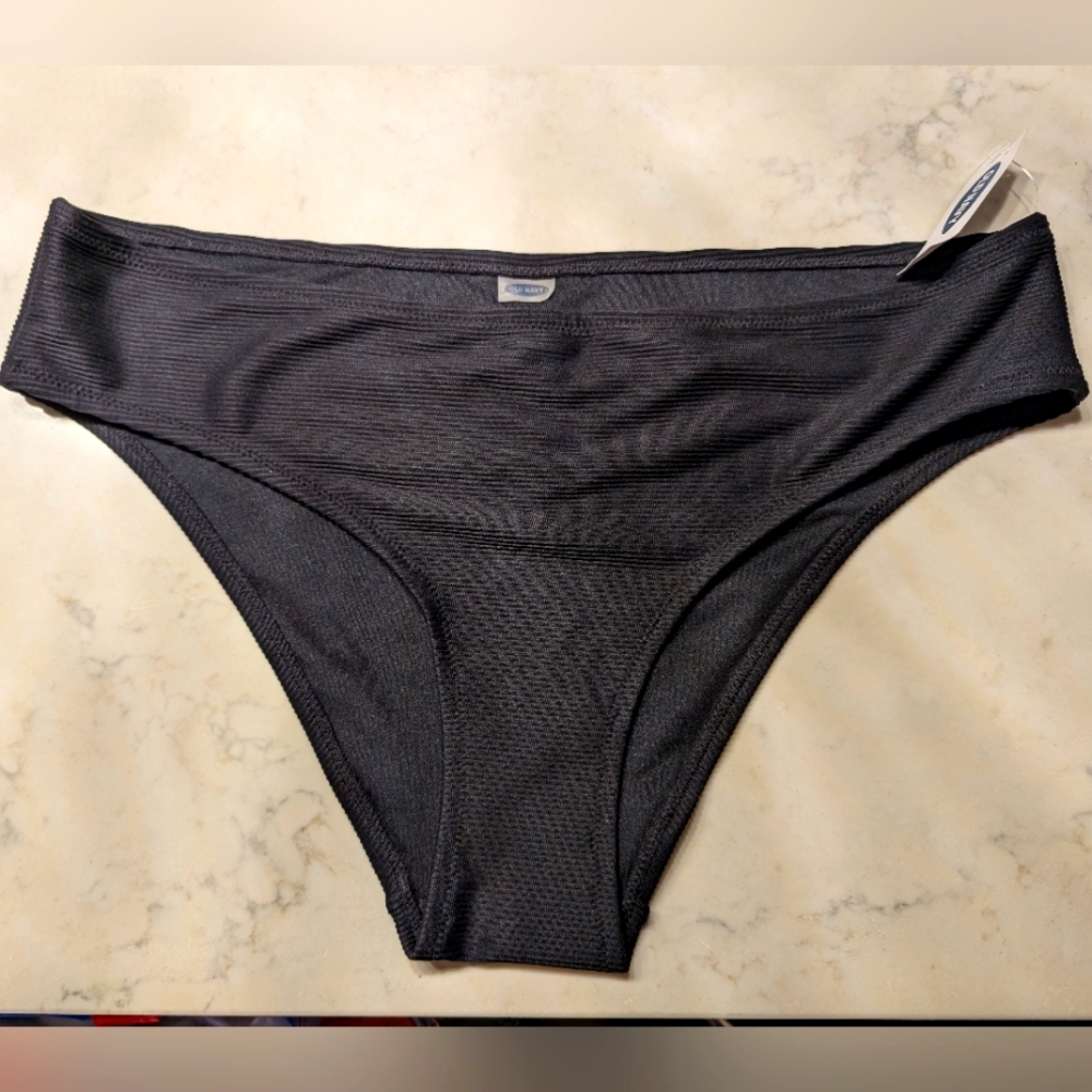 Old navy bathing suit bottoms